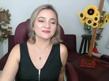 Chaturbate Adult Webcam of rebeca_milf