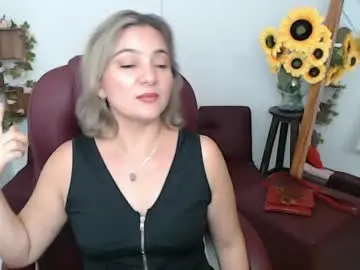 Chaturbate Adult Webcam of rebeca_milf