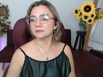 Chaturbate Adult Video Chat of rebeca_milf