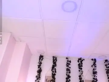 Chaturbate Watch Live Sex Cams of elisevalmont