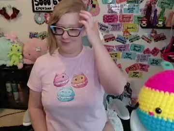Chaturbate Adult Webcam of ten_tickle_pixie