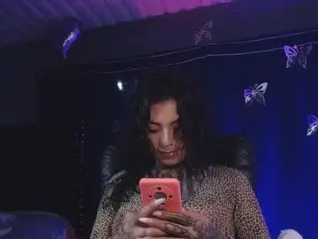 Chaturbate Private Sex Chat of ema_ploxx