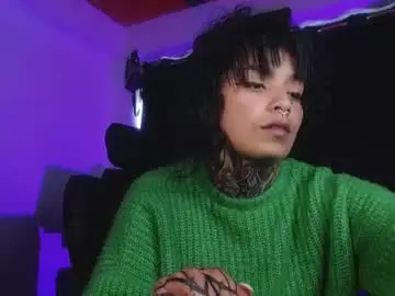 Chaturbate Free Live Porn of ema_ploxx