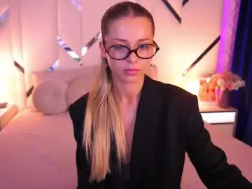 Chaturbate Adult Video Chat of loveedove