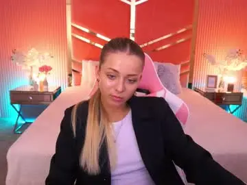 Chaturbate Live Sex Cam of loveedove