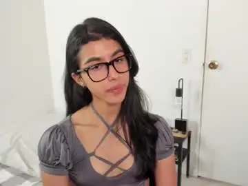 Chaturbate Live Porn of mazikeen_18