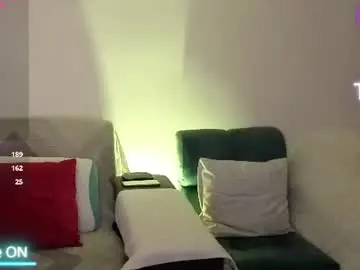 Chaturbate Live Porn of zuly_zahir_01