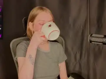 Chaturbate Live Sex Cam of kateslil