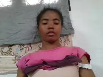 Chaturbate Free Porn Cam of lydie856696