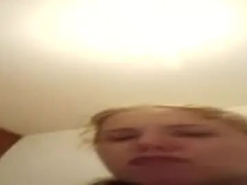 Chaturbate Sex Cam of andreamartinssean2018