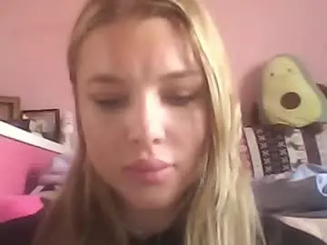 Chaturbate Sex Cam of caramel_dream_