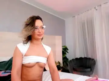 Chaturbate Watch Live Sex Cams of charming_annye