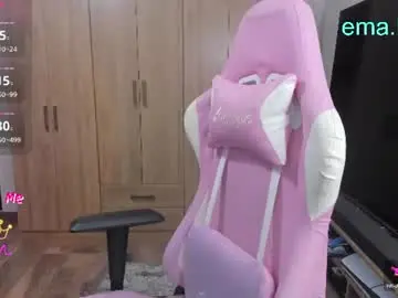 Chaturbate Sex Cam of ema_tayy