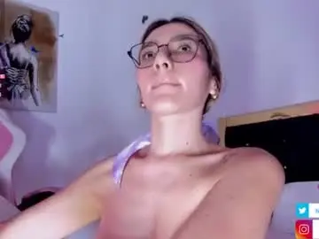 Chaturbate Live Sex Cam of nicole_blake_
