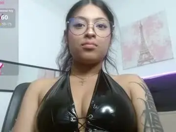 Chaturbate Live Sex Cam of vannesweet_