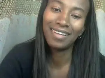 Chaturbate Free Live Porn of minouch211907
