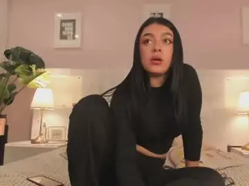 Chaturbate Best live sex cam show of lummii_