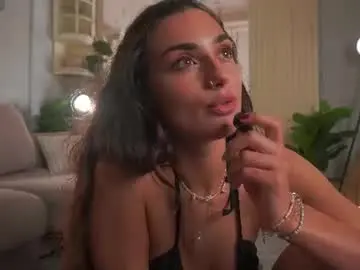 Chaturbate Live Sex Cam of dinacaguimbal