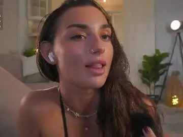 Chaturbate Adult Video Chat of dinacaguimbal