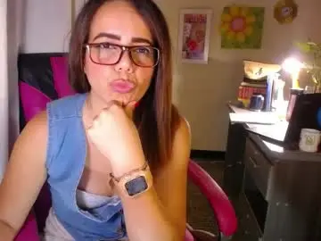 Chaturbate Free Porn Cam of danielle_rose_