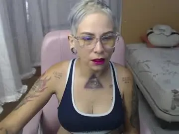 Chaturbate Free Live Porn of moon_cat85