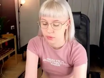 Chaturbate Free Porn Cam of call_me_heaven