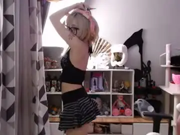 Chaturbate Adult Webcams of danyelleeyermann