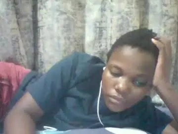 Chaturbate Live Sex Cam of tina2030_1