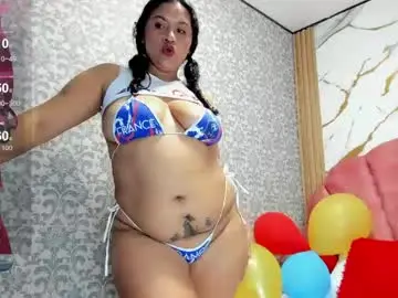 Chaturbate Live Sex Cam of valeria_rivera1
