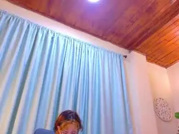 Chaturbate Watch Live Sex Cams of chloerossee