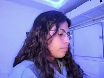 Chaturbate Watch Live Sex Cams of ladybrown_16