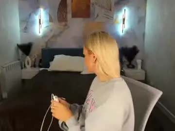 Chaturbate Watch Live Sex Cams of silen_tori