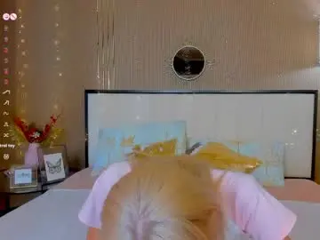 Chaturbate Live Porn of bellatip