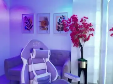 Chaturbate Sex Cam of lucy_mazzy
