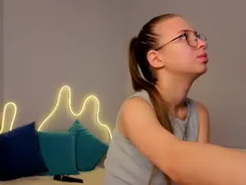 Chaturbate Free Porn Cam of emma_clon