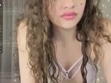 Chaturbate Watch Live Sex Cams of lilyrose1_