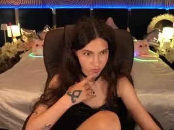 Chaturbate Free Live Porn of babyflowerr