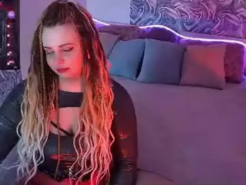 Chaturbate Sex Cam of maya_mils