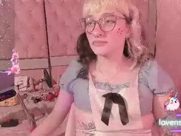 Chaturbate Watch Live Sex Cams of sweet_emmili