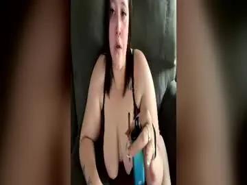 Chaturbate Sex Cam of riah_babbie