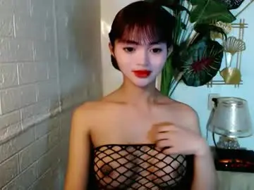 Chaturbate Live Sex of sensational_yeng