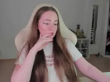 Chaturbate Live Sex Cam of lil_happiness