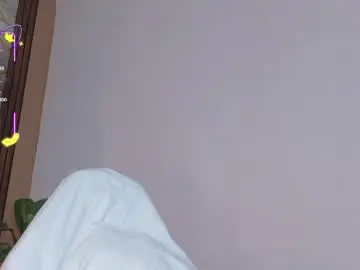Chaturbate Best live sex cam show of ahvi_ebony