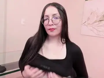 Chaturbate Free Live Porn of mia_quinn__