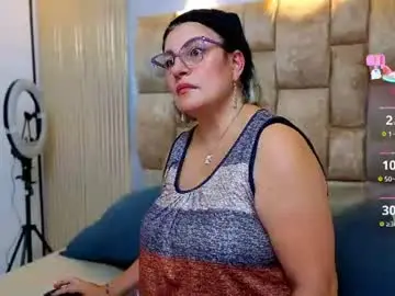 Chaturbate Sex Cam of carolinacrus01
