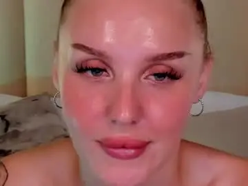 Chaturbate Nude Webcam of lushcherry