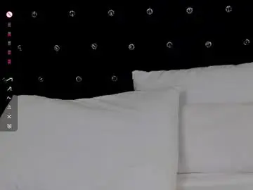 Chaturbate Adult Video Chat of lushcherry