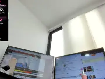 Chaturbate Nude Webcam of samantha_milfs