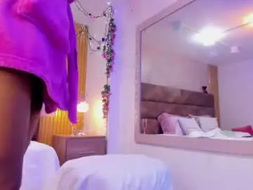 Chaturbate Free Porn Cam of afroditagreenn