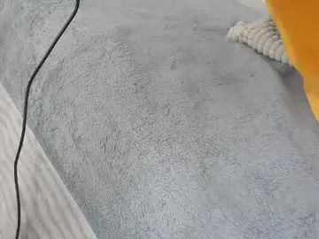 Chaturbate Live Sex of single_fox_4u
